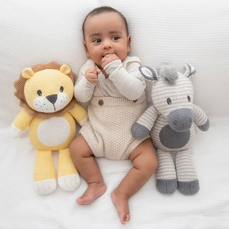 'Leo the Lion' Knitted Toy