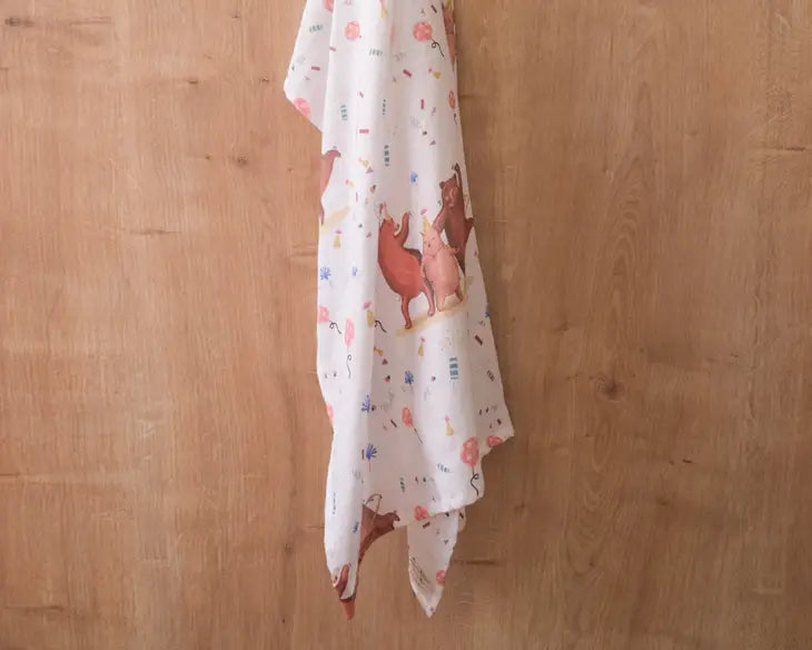 'Bear Family' 2 Layers Muslin Blanket